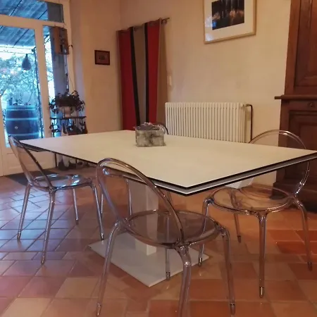 Bed & Breakfast F.erme Renovee Au Milieu D'un Jardin Paysager