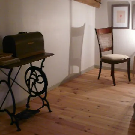 Bed & Breakfast F.erme Renovee Au Milieu D'un Jardin Paysager Bastennes